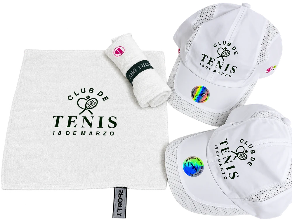 Gorra y toallas personalizadas con DTF textil